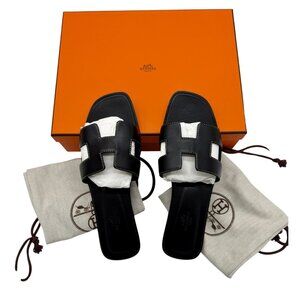 Hermès Black Oran Sandals - Size 7.5
